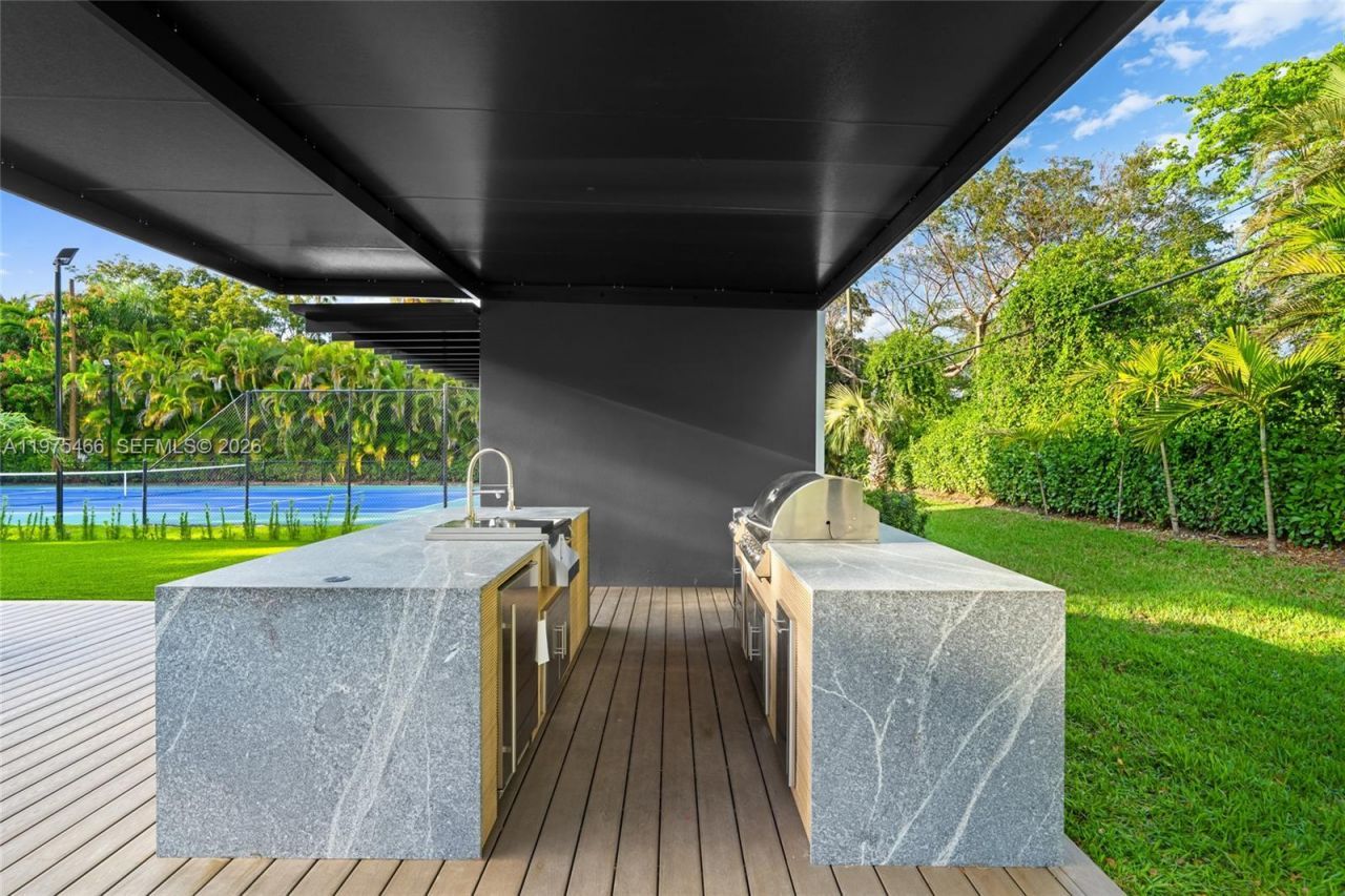 6445 SW 129th Ter , Pinecrest, FL 33156 Photo