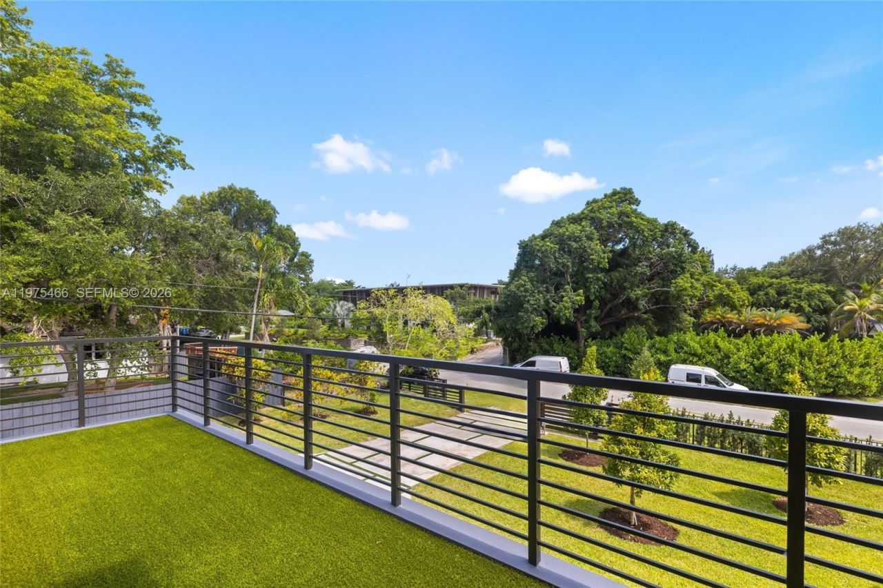 6445 SW 129th Ter , Pinecrest, FL 33156 Photo