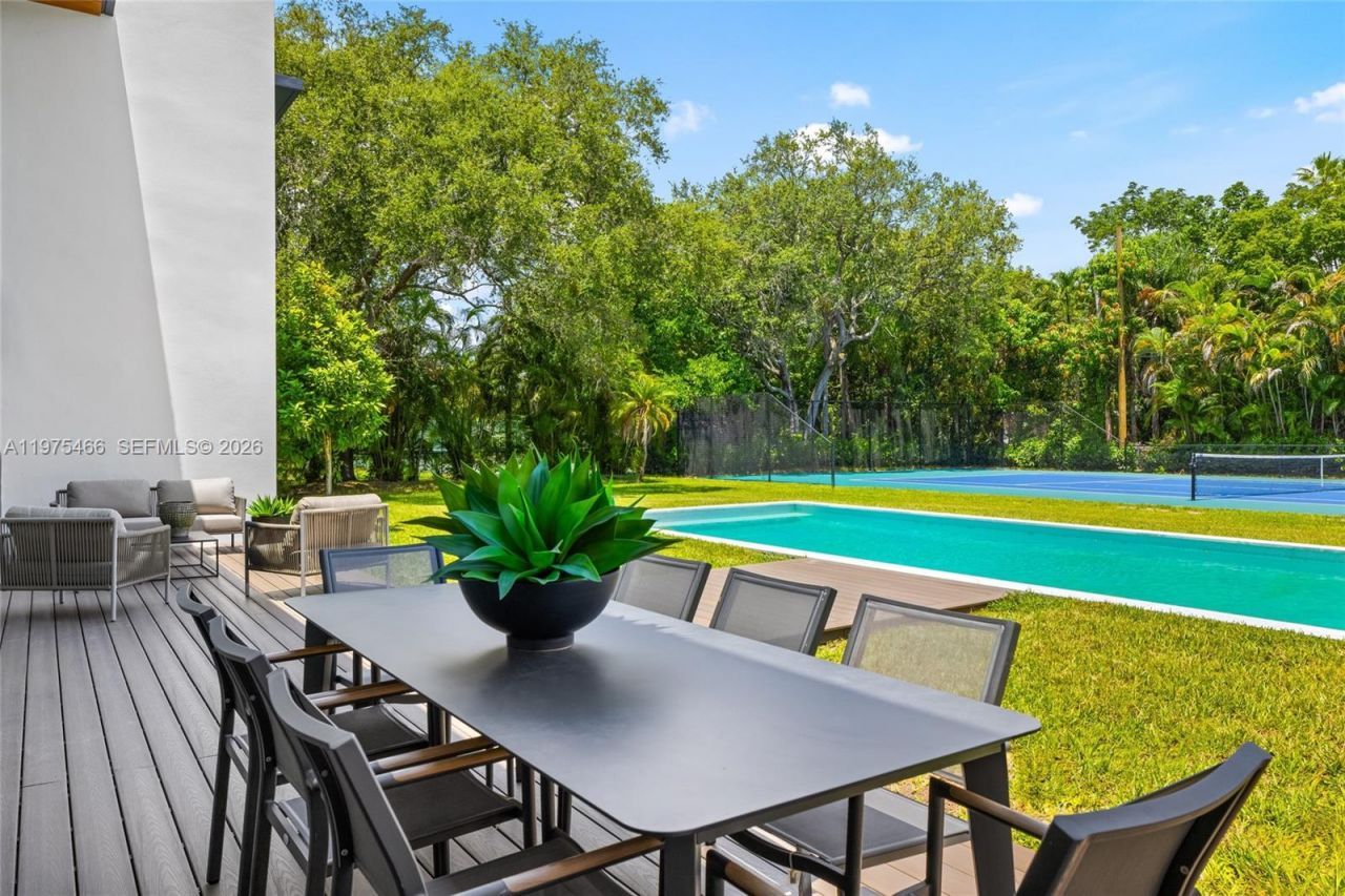 6445 SW 129th Ter , Pinecrest, FL 33156 Photo