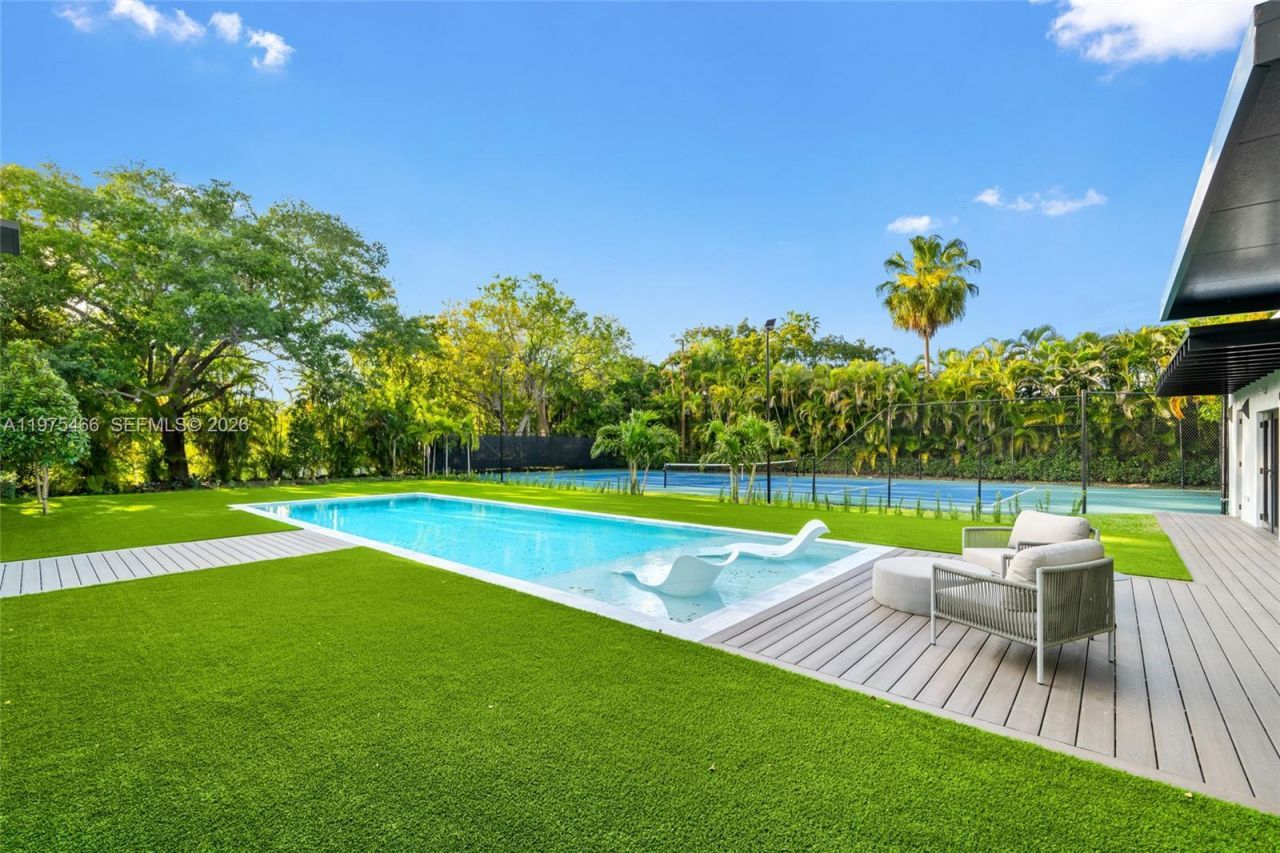 6445 SW 129th Ter , Pinecrest, FL 33156 Photo