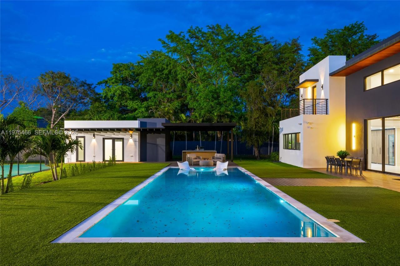 6445 SW 129th Ter , Pinecrest, FL 33156 Photo