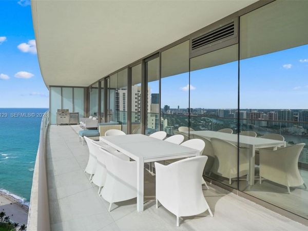18975 Collins Ave, Unit 3205, Sunny Isles Beach, FL 33160