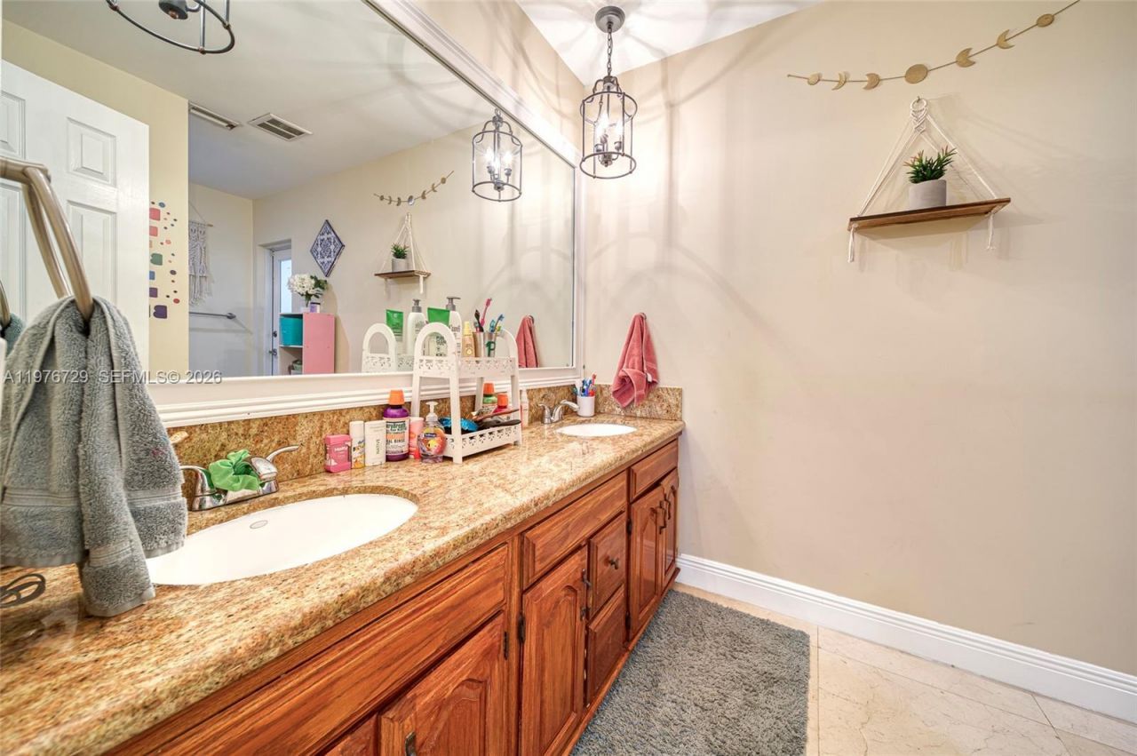 7745 SW 144 Street , Palmetto Bay, FL 33158 Photo