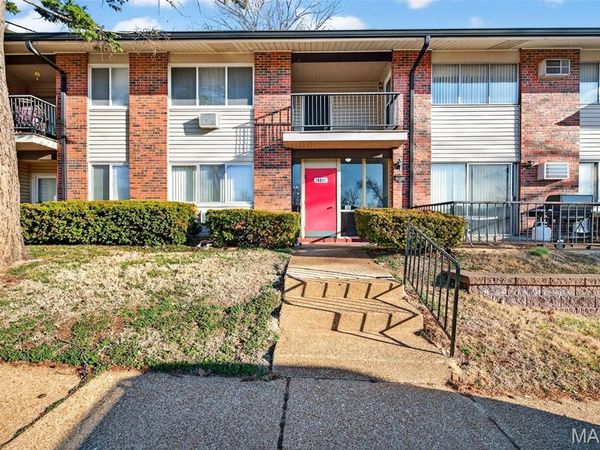 10031 Echoridge Lane , Unit A, Affton, MO 63123