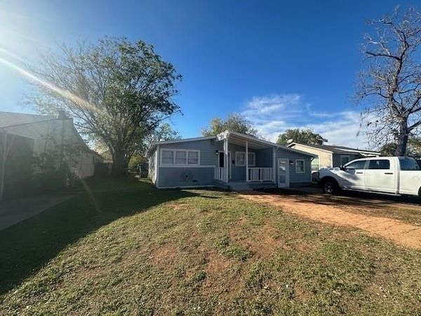 842 S La Salle Drive , Abilene, TX 79605