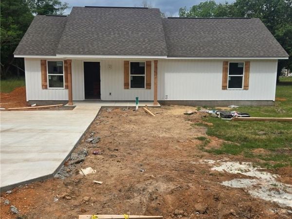 193 Griffin Street, Moundville, AL 35474