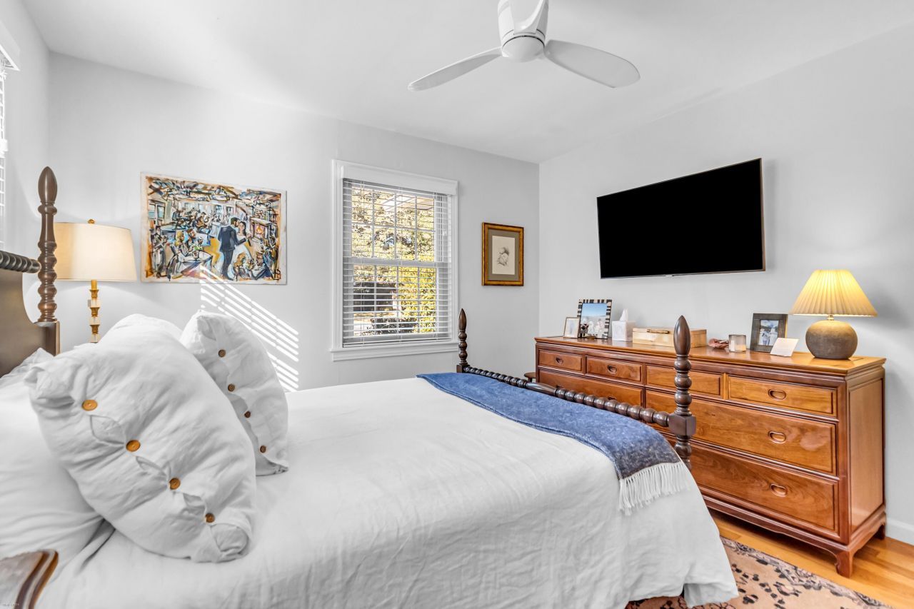 38 Anita Drive Photo 17