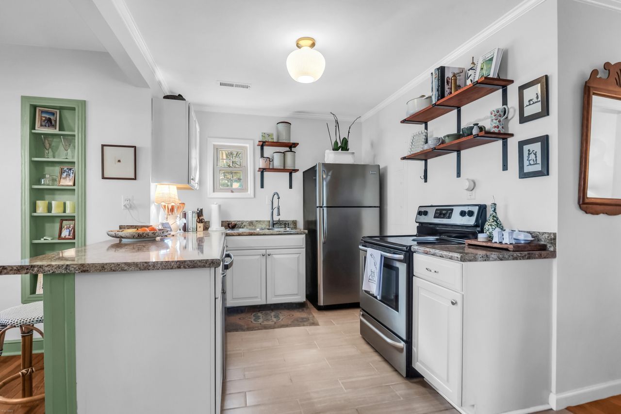 38 Anita Drive Photo 19