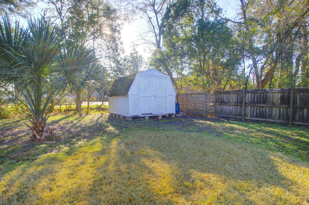 38 Anita Drive Photo 36