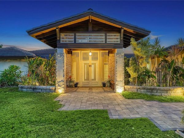 5500 MERRIMAC DRIVE, SARASOTA, FL 34231