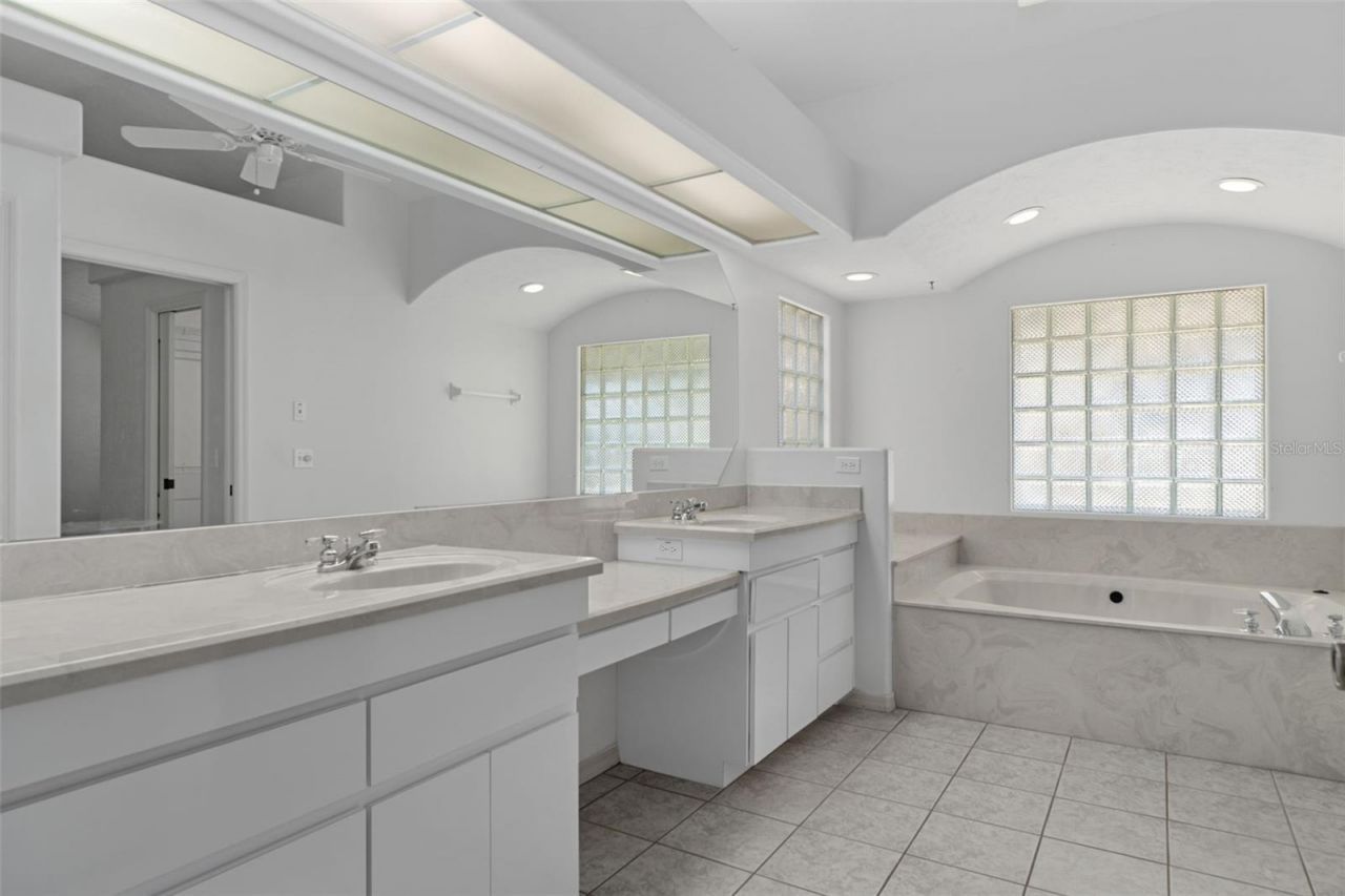 35 Captains Cove Road, Inglis, FL 34449 Photo