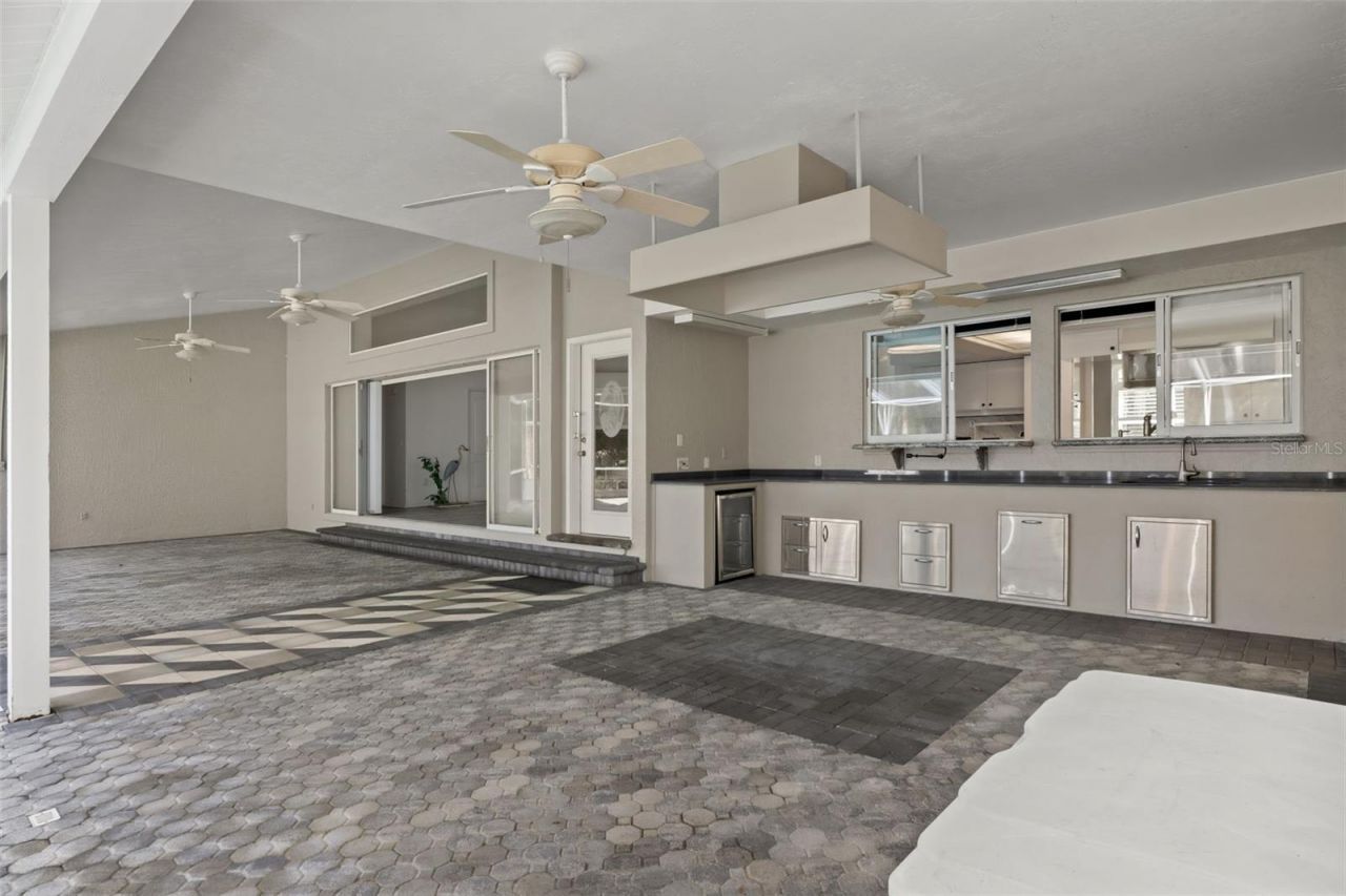 35 Captains Cove Road, Inglis, FL 34449 Photo