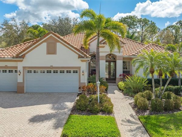 8215 WATERVIEW BOULEVARD , LAKEWOOD RANCH, FL 34202