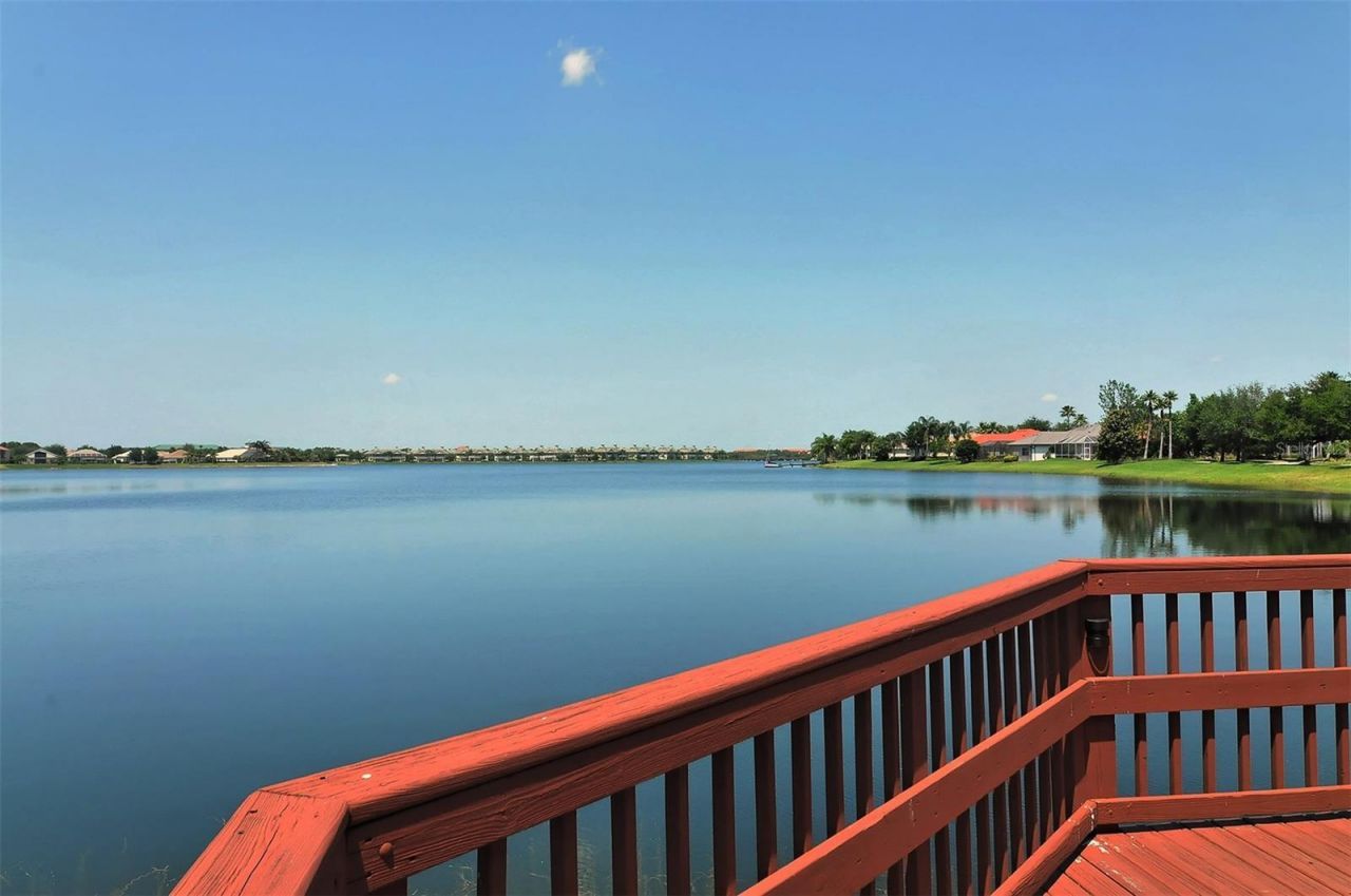 8215 Waterview Boulevard, Lakewood Ranch, FL 34202 Photo