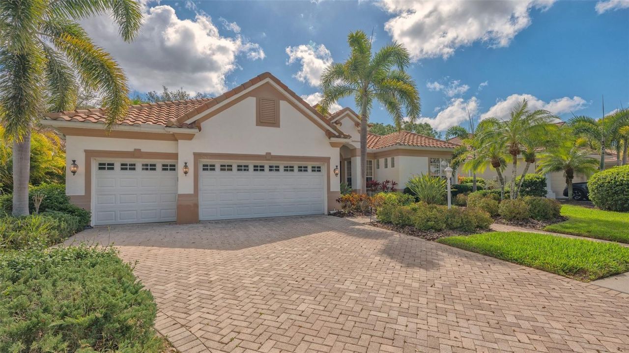 8215 Waterview Boulevard, Lakewood Ranch, FL 34202 Photo