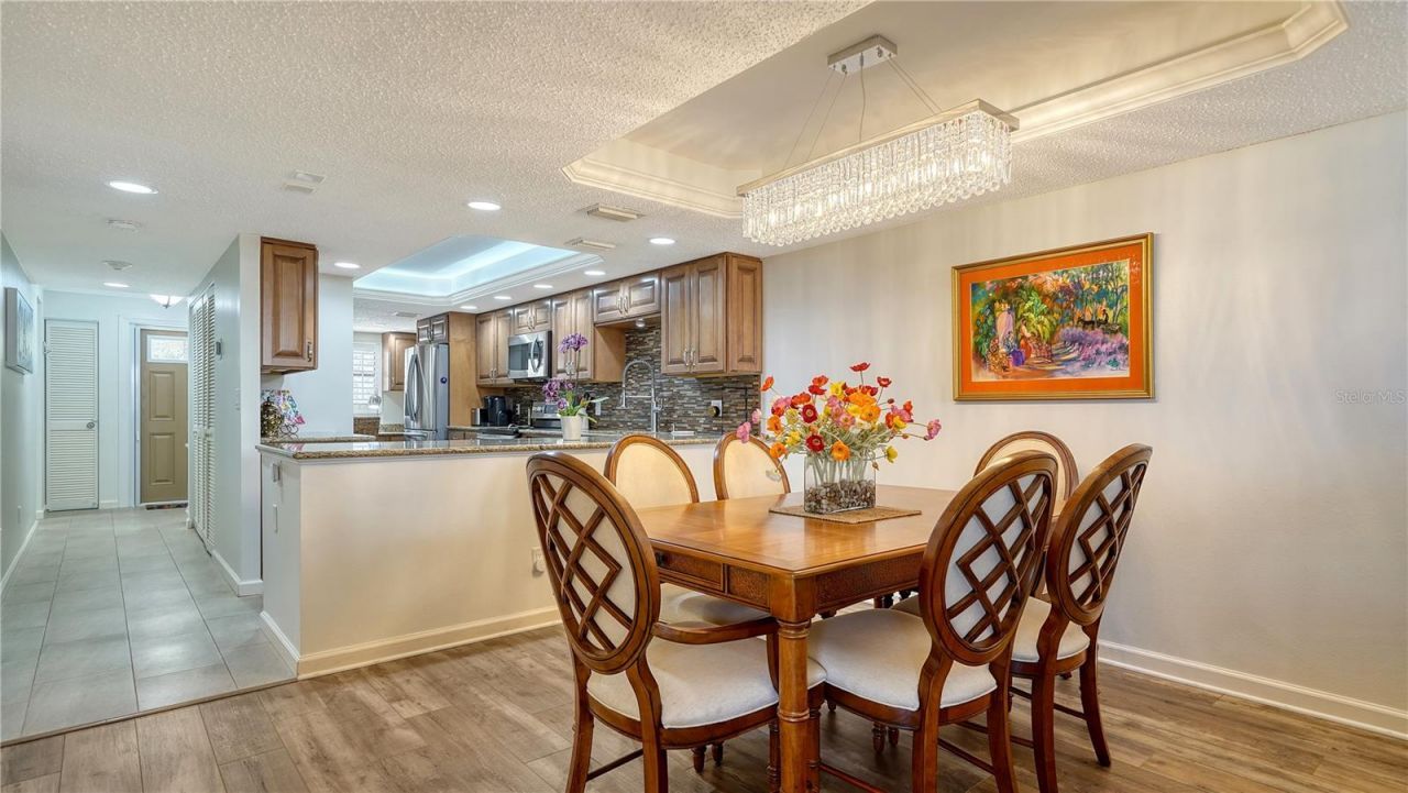 8735 Midnight Pass Road, Unit 105B, Sarasota, FL 34242 Photo