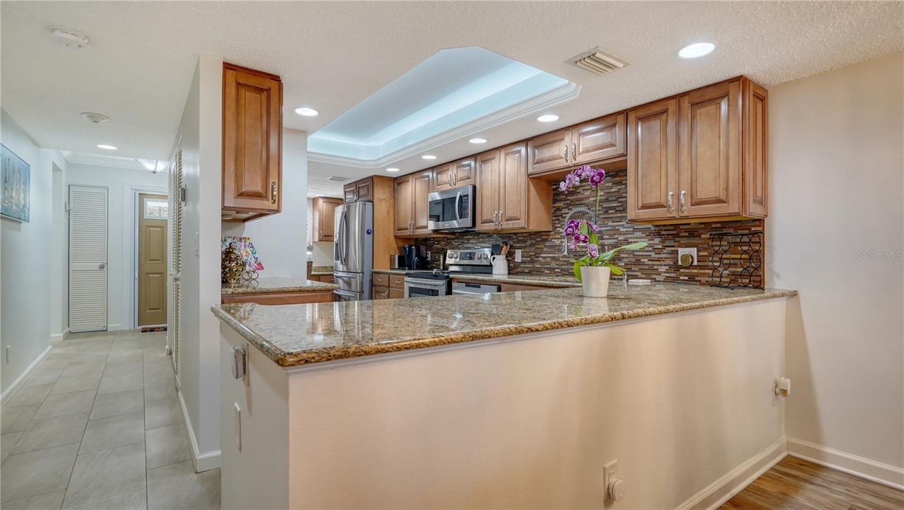 8735 Midnight Pass Road, Unit 105B, Sarasota, FL 34242 Photo