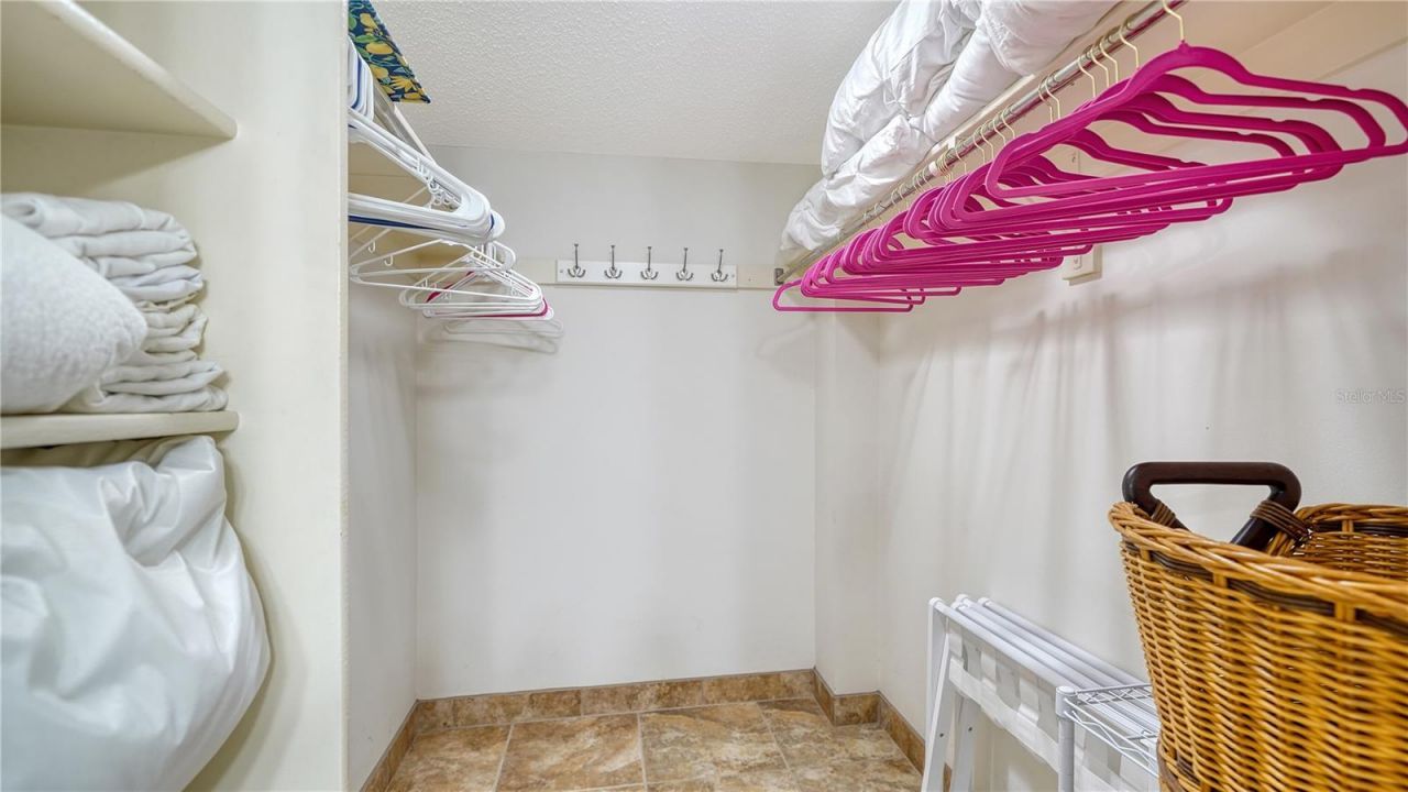 8735 Midnight Pass Road, Unit 105B, Sarasota, FL 34242 Photo