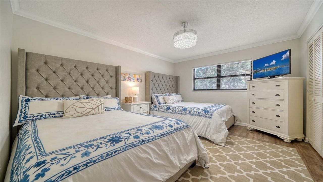 8735 Midnight Pass Road, Unit 105B, Sarasota, FL 34242 Photo