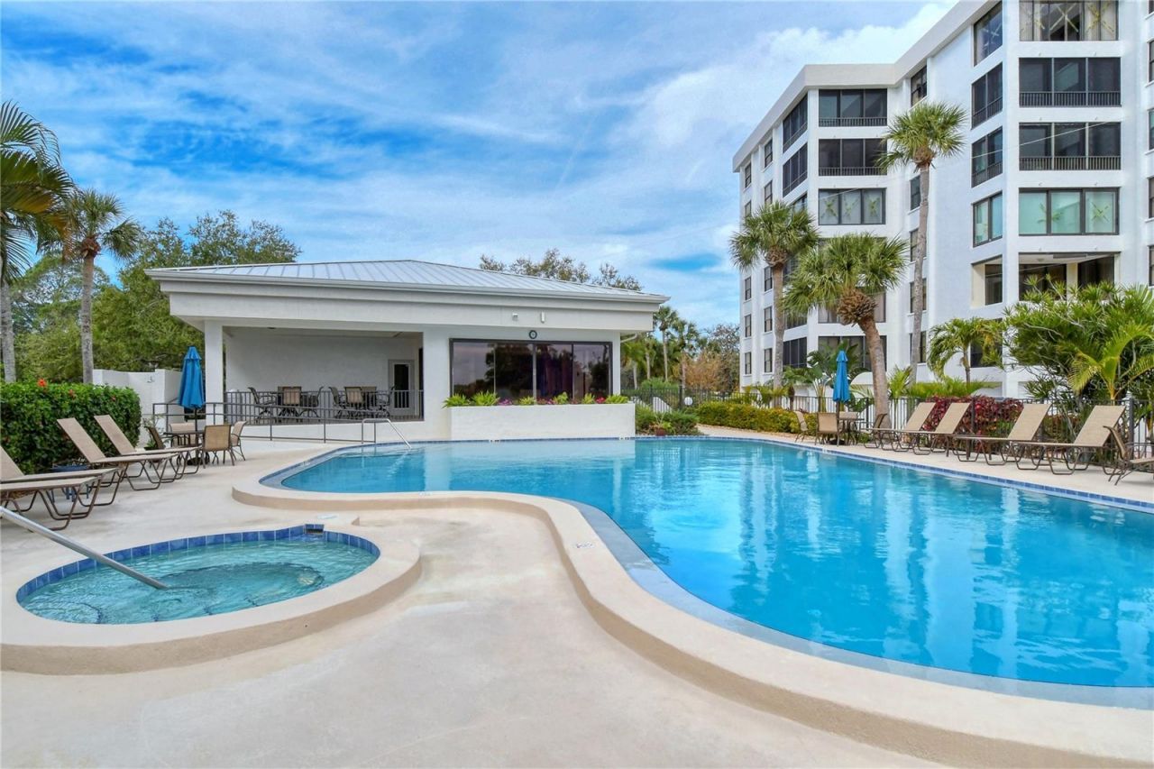 8735 Midnight Pass Road, Unit 105B, Sarasota, FL 34242 Photo