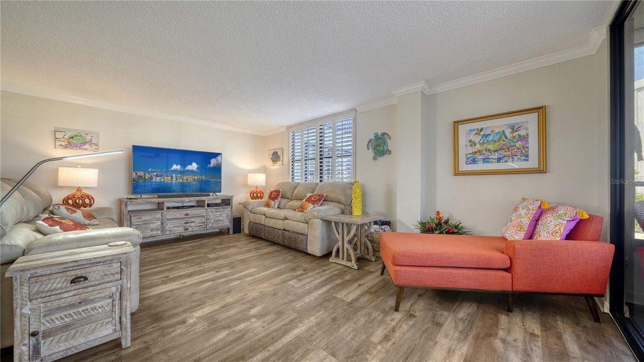 8735 Midnight Pass Road, Unit 105B, Sarasota, FL 34242 Photo