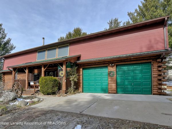 140 Spring Street, Vermontville, MI 49096