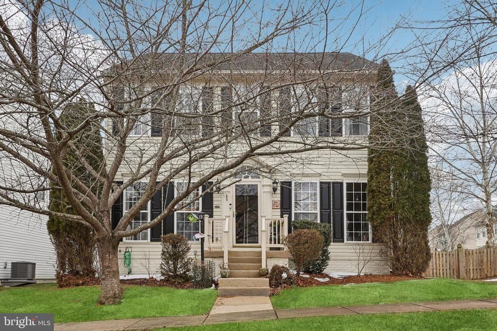 40 Stocks Street, Lovettsville, VA 20180 Main Photo