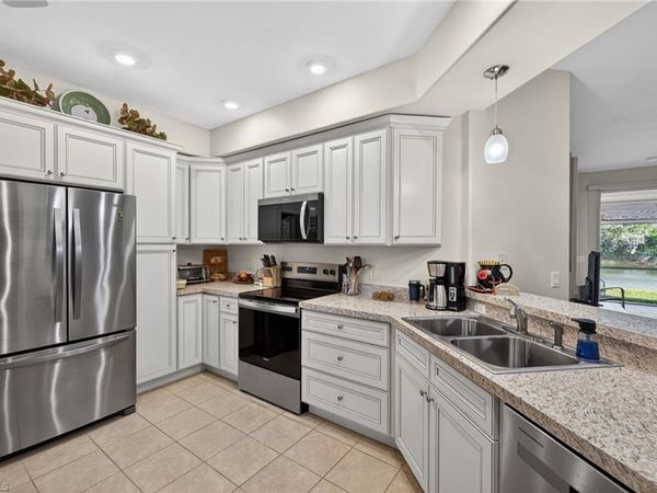 10119 Colonial Country Club BLVD, Unit 1906, FORT MYERS, FL 33913