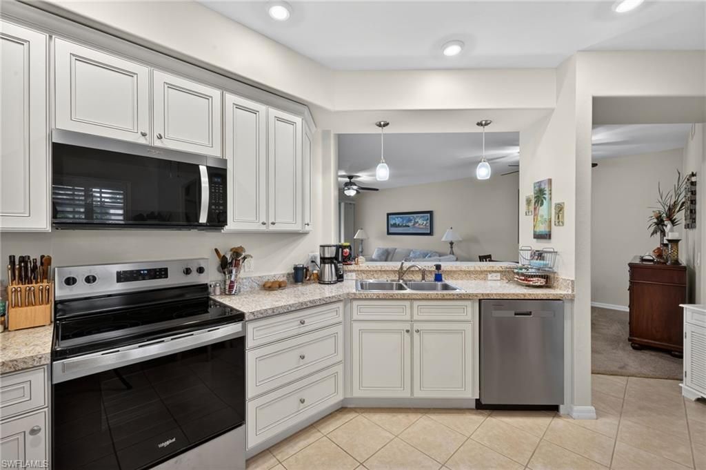 10119 Colonial Country Club Blvd, Unit 1906, Fort Myers, FL 33913 Photo