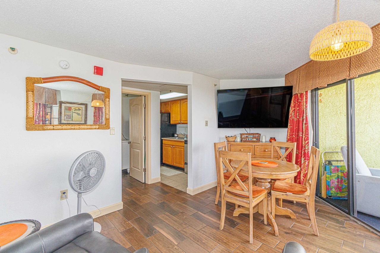 6804 N Ocean Blvd.  Photo 8