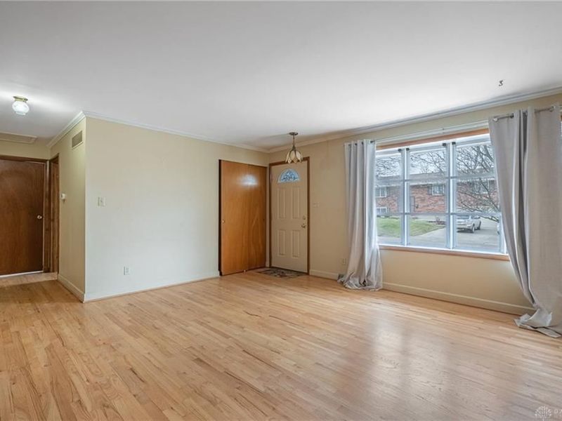 6300 Carnation Road, West Carrollton, OH 45449 Photo 4