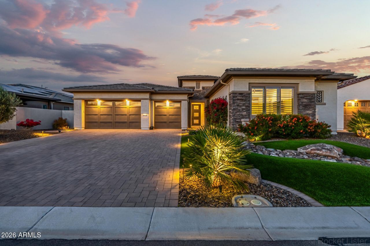 3339 N 165th Drive, Goodyear, AZ 85395 Main Photo