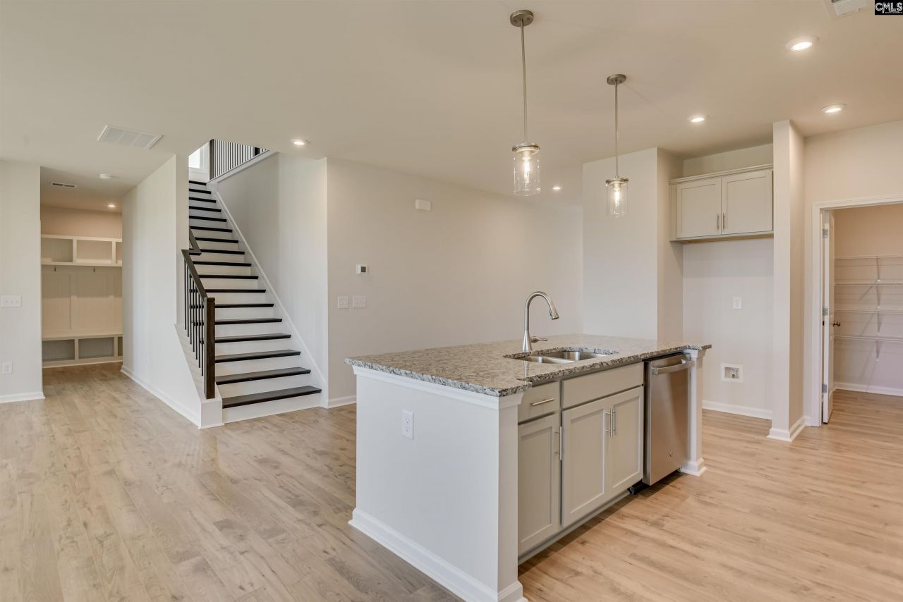 922 Oak Valley Drive  Photo 13