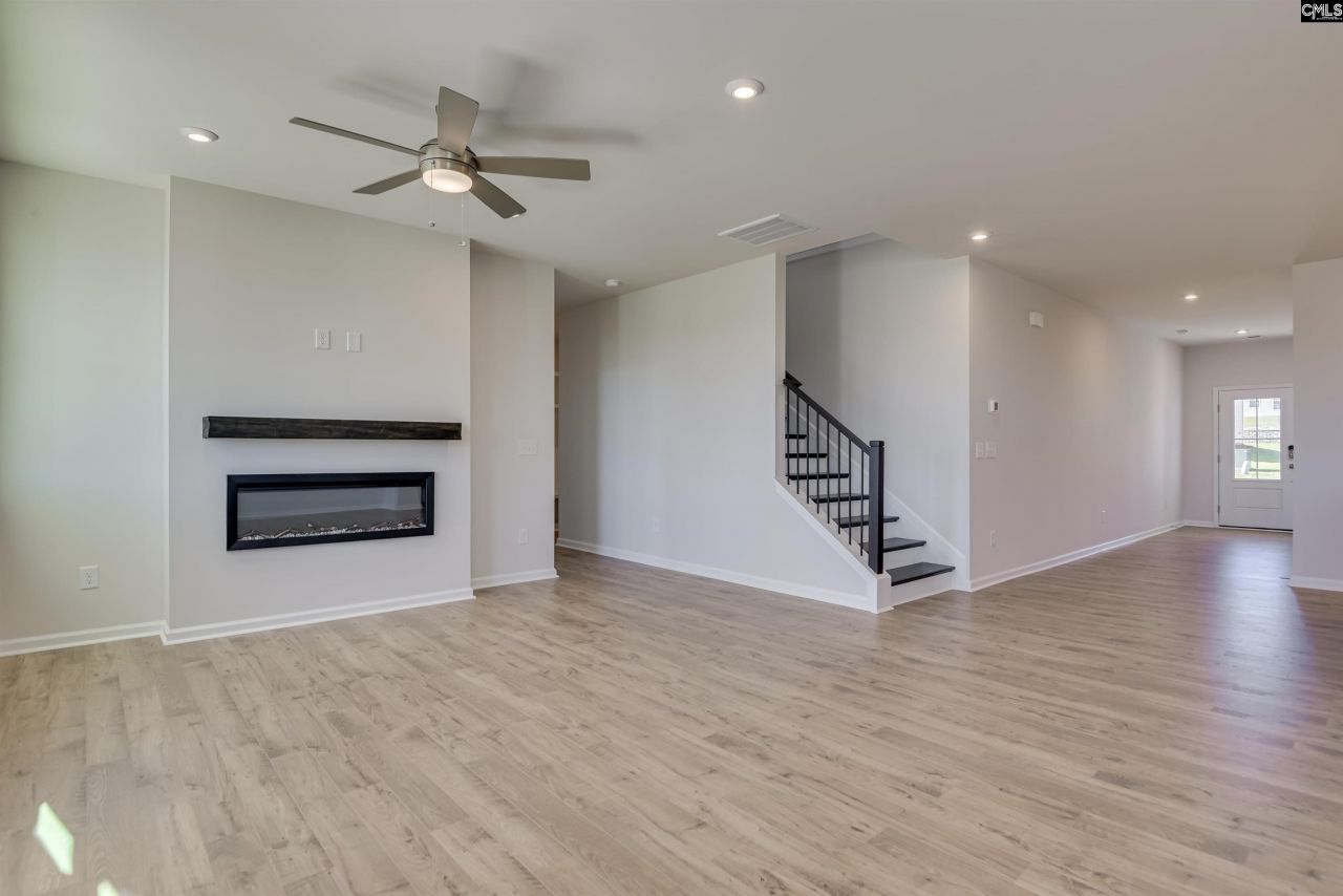 922 Oak Valley Drive  Photo 9