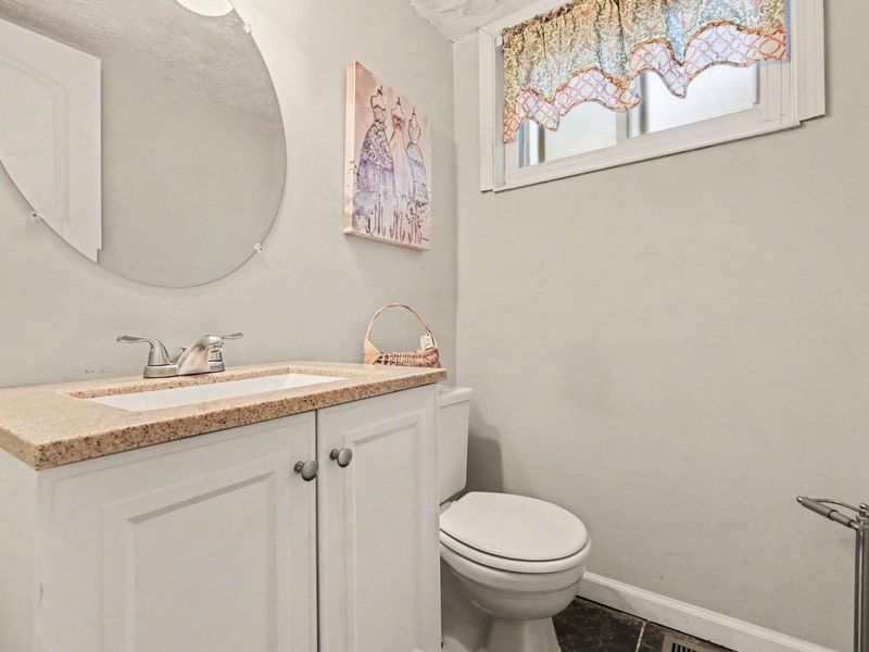 7775 Cedar Wood Circle, Florence, KY 41042 Photo 12