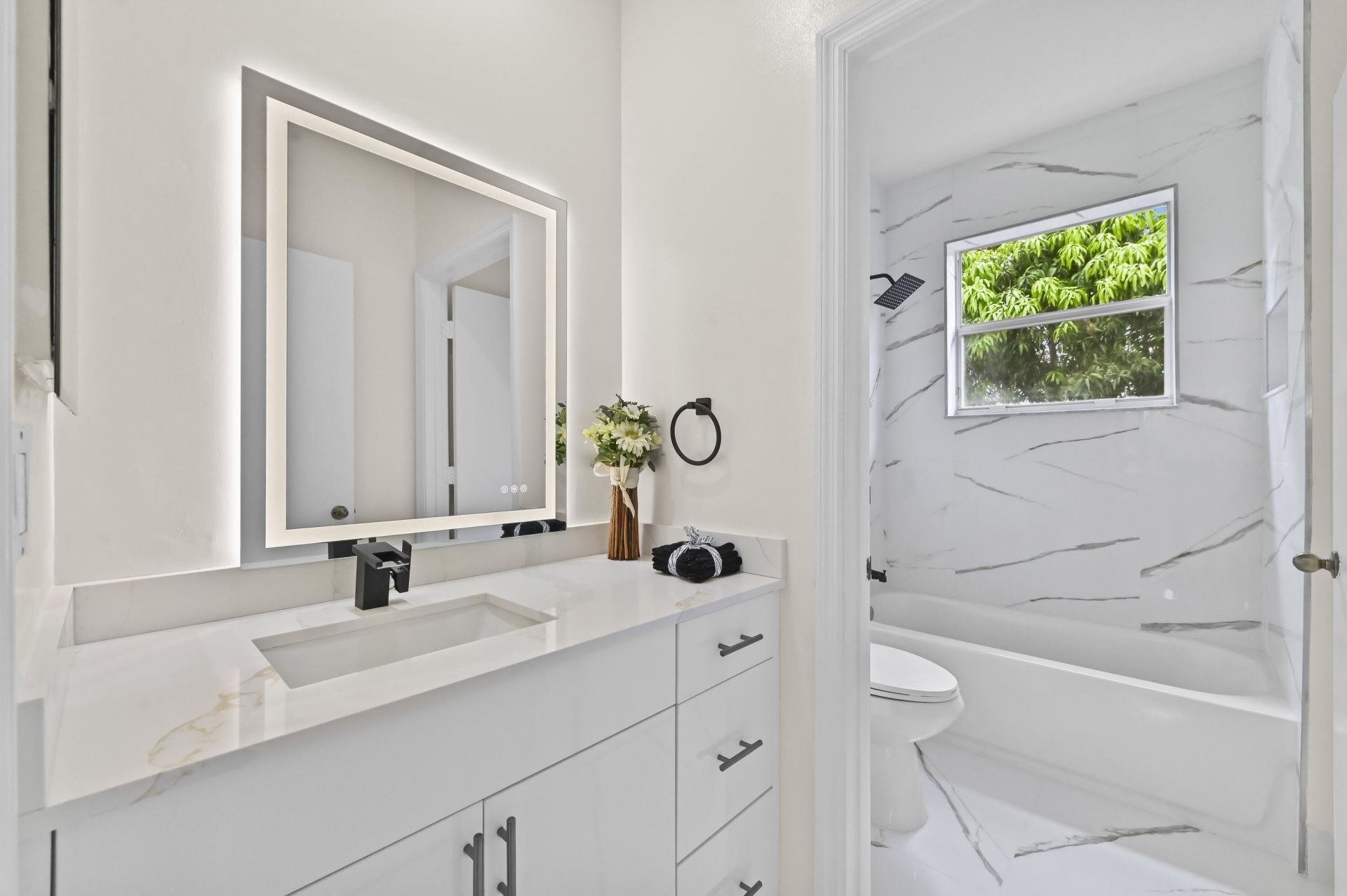 6657 Lurais Drive, Lake Worth, FL 33463 Photo