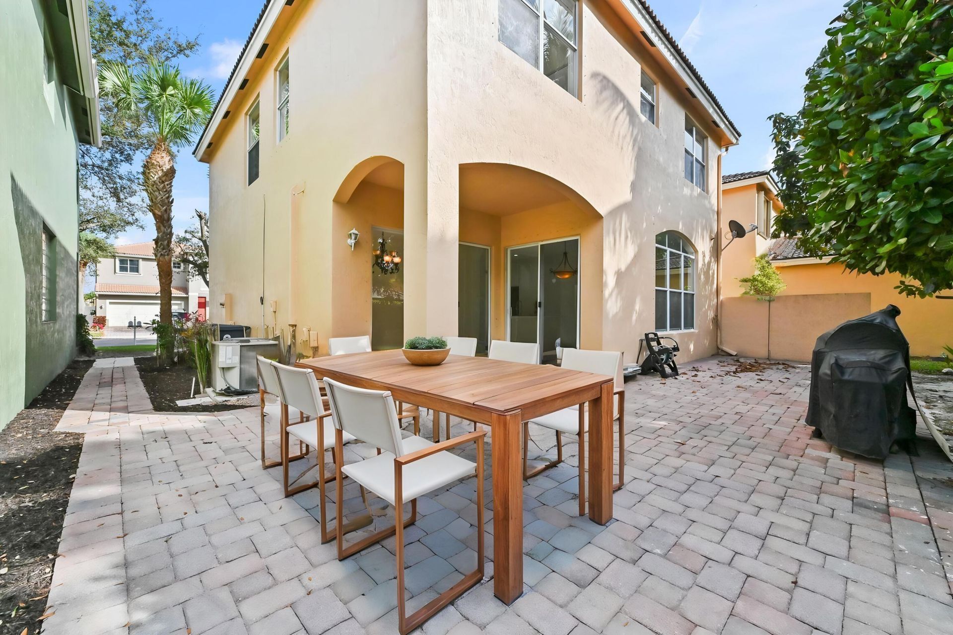 6657 Lurais Drive, Lake Worth, FL 33463 Photo