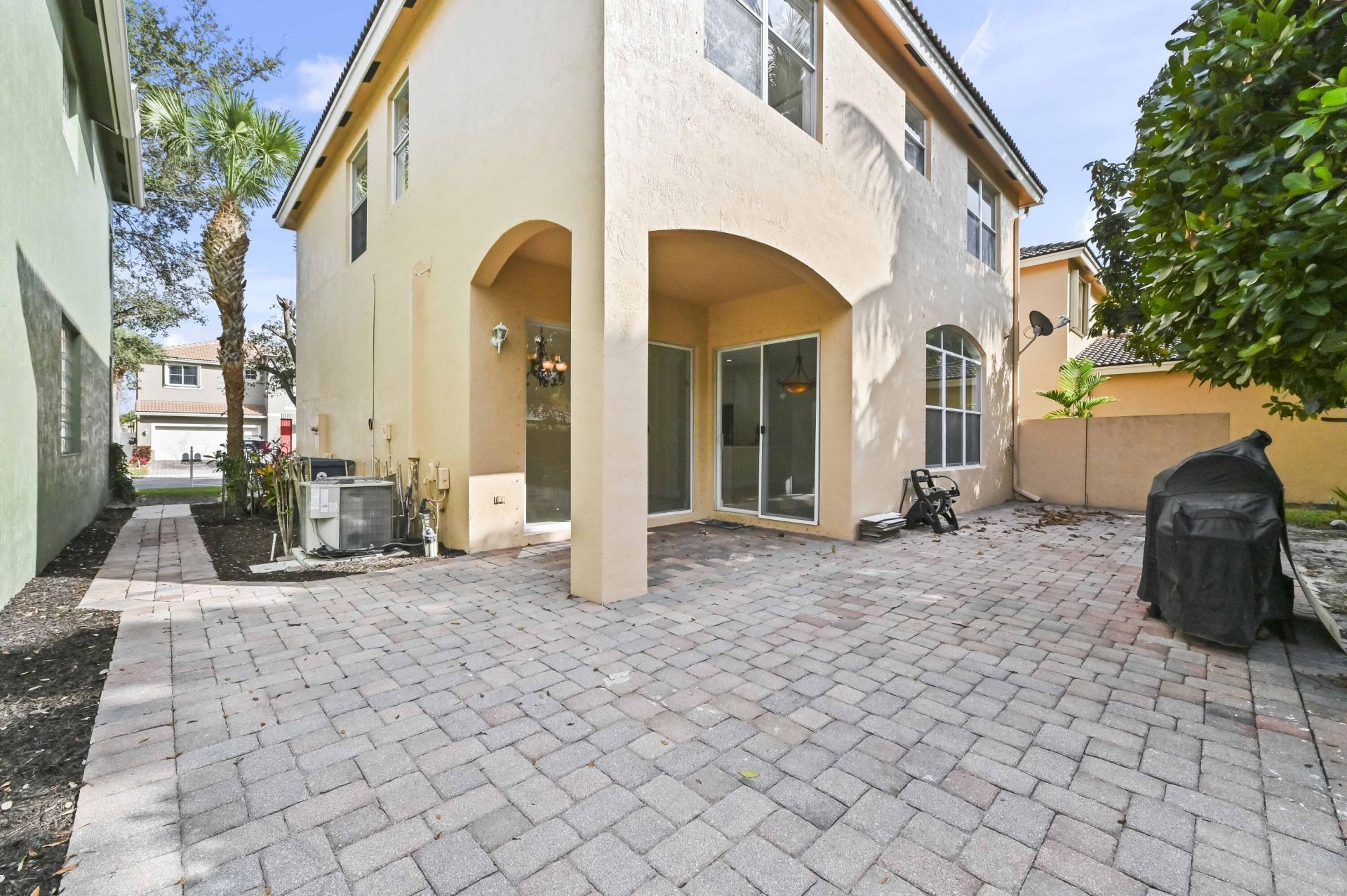 6657 Lurais Drive, Lake Worth, FL 33463 Photo