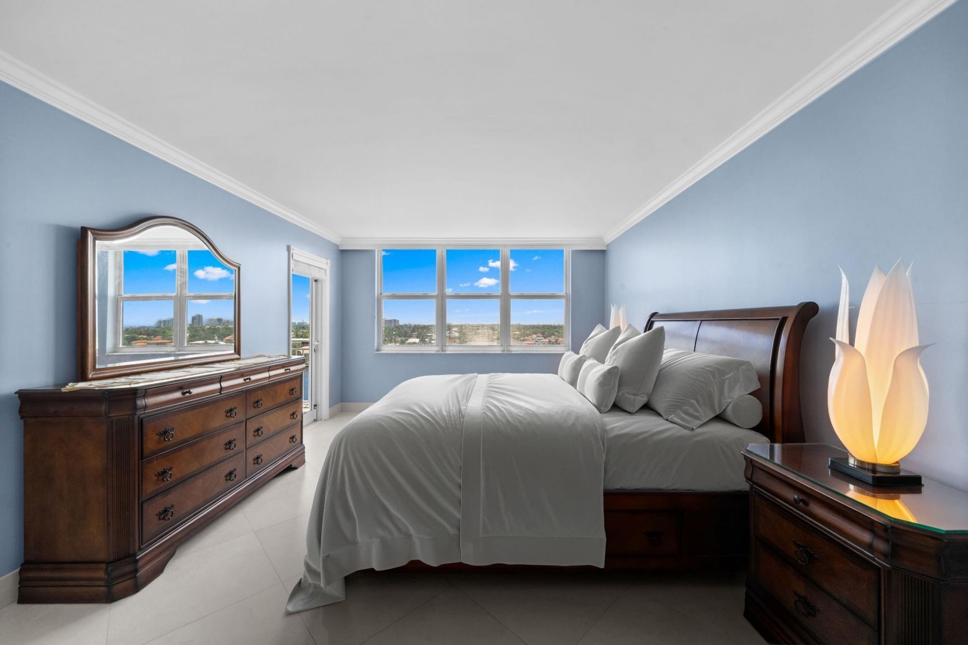 511 Bayshore Drive, Unit 904, Fort Lauderdale, FL 33304 Photo