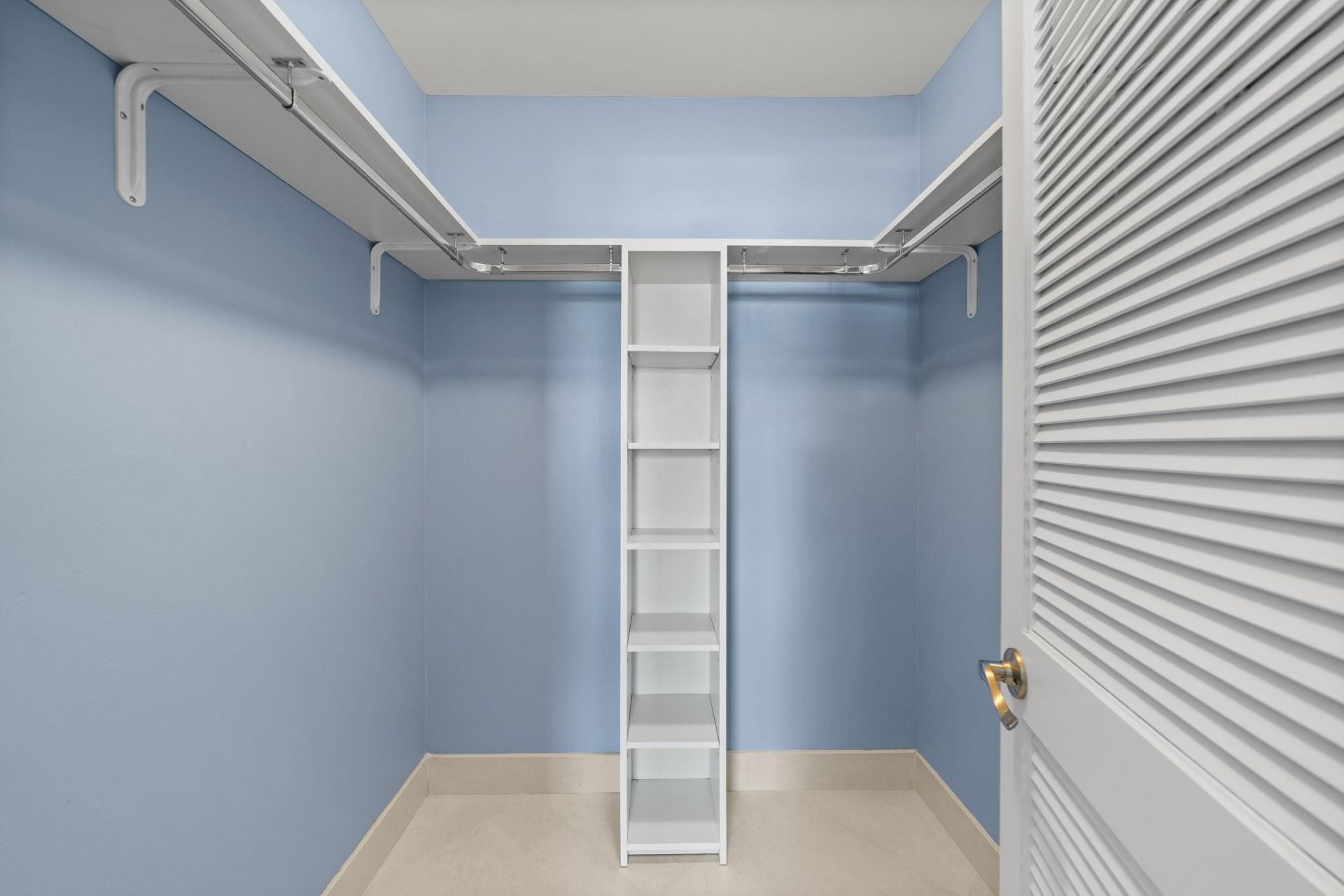 511 Bayshore Drive, Unit 904, Fort Lauderdale, FL 33304 Photo