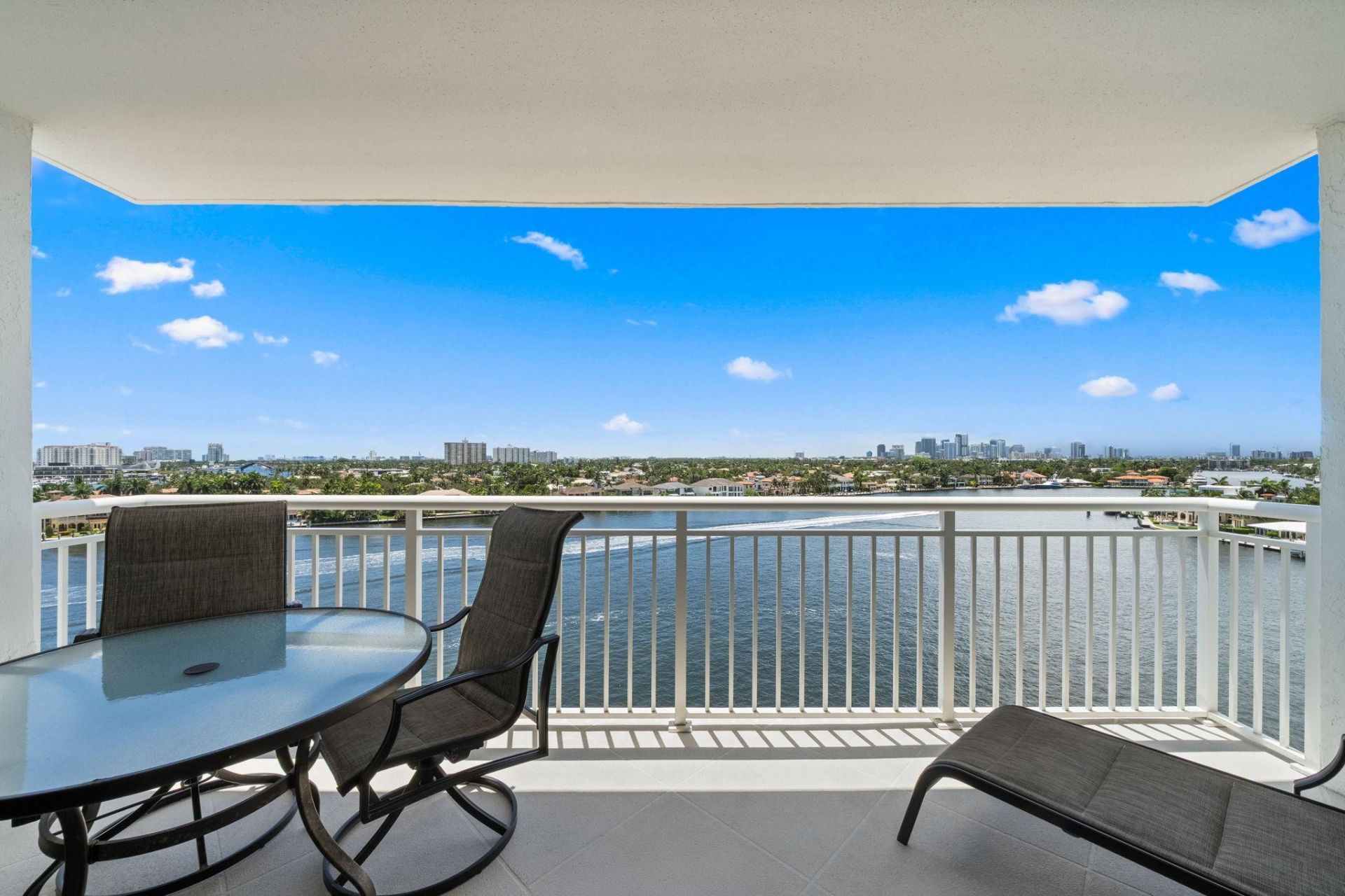 511 Bayshore Drive, Unit 904, Fort Lauderdale, FL 33304 Photo