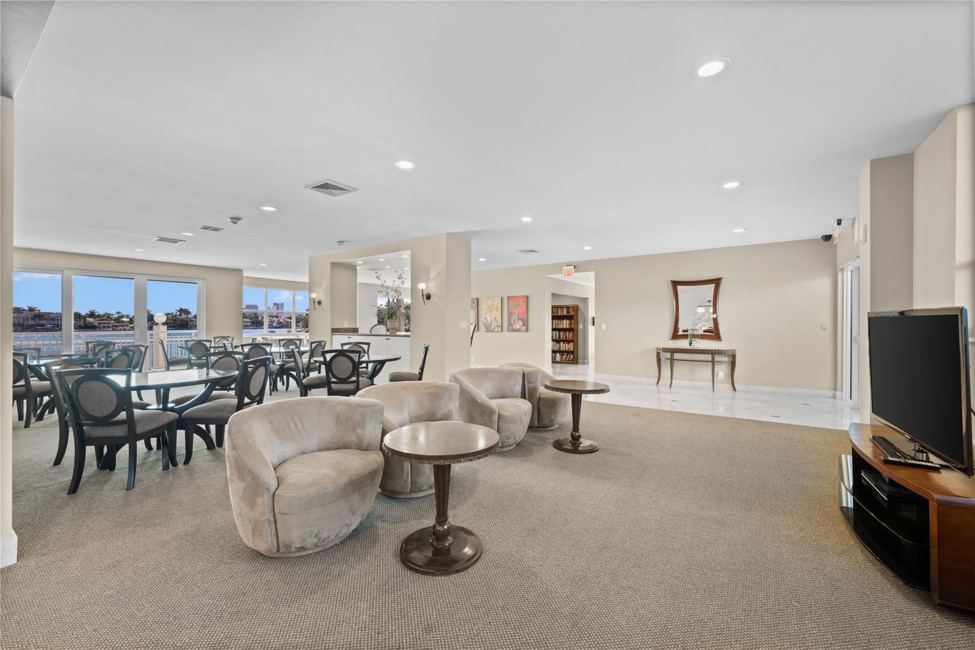 511 Bayshore Drive, Unit 904, Fort Lauderdale, FL 33304 Photo