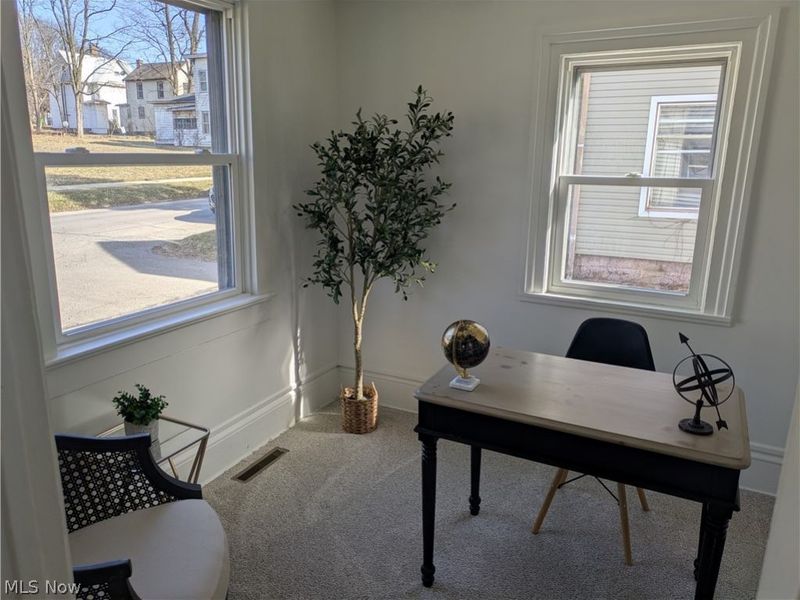 223 E Larwill Street , Wooster, OH 44691 Photo 9