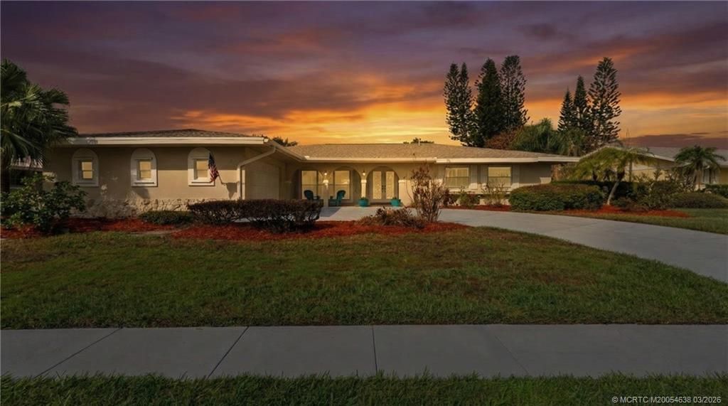 2802 SE Pine Valley Street, Port Saint Lucie, FL 34952 Photo