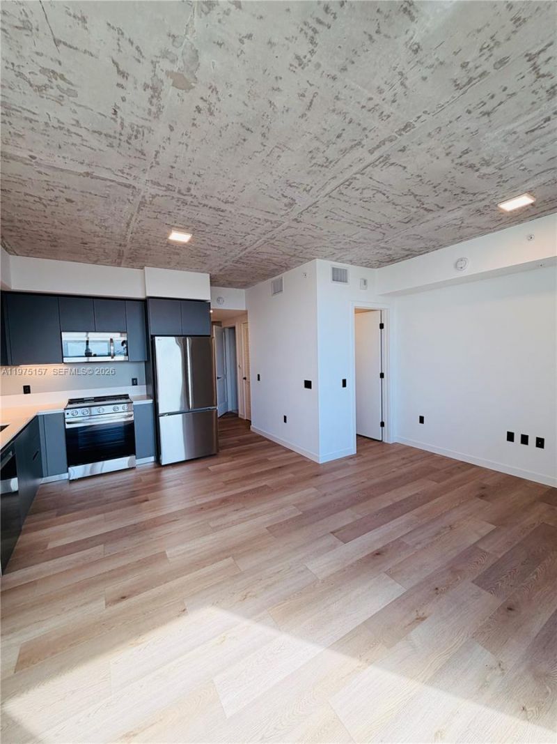 307 SW 5th St, Unit 2611, Fort Lauderdale, FL 33315 Photo