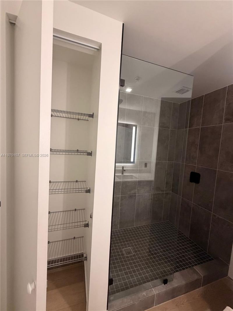 307 SW 5th St, Unit 2611, Fort Lauderdale, FL 33315 Photo