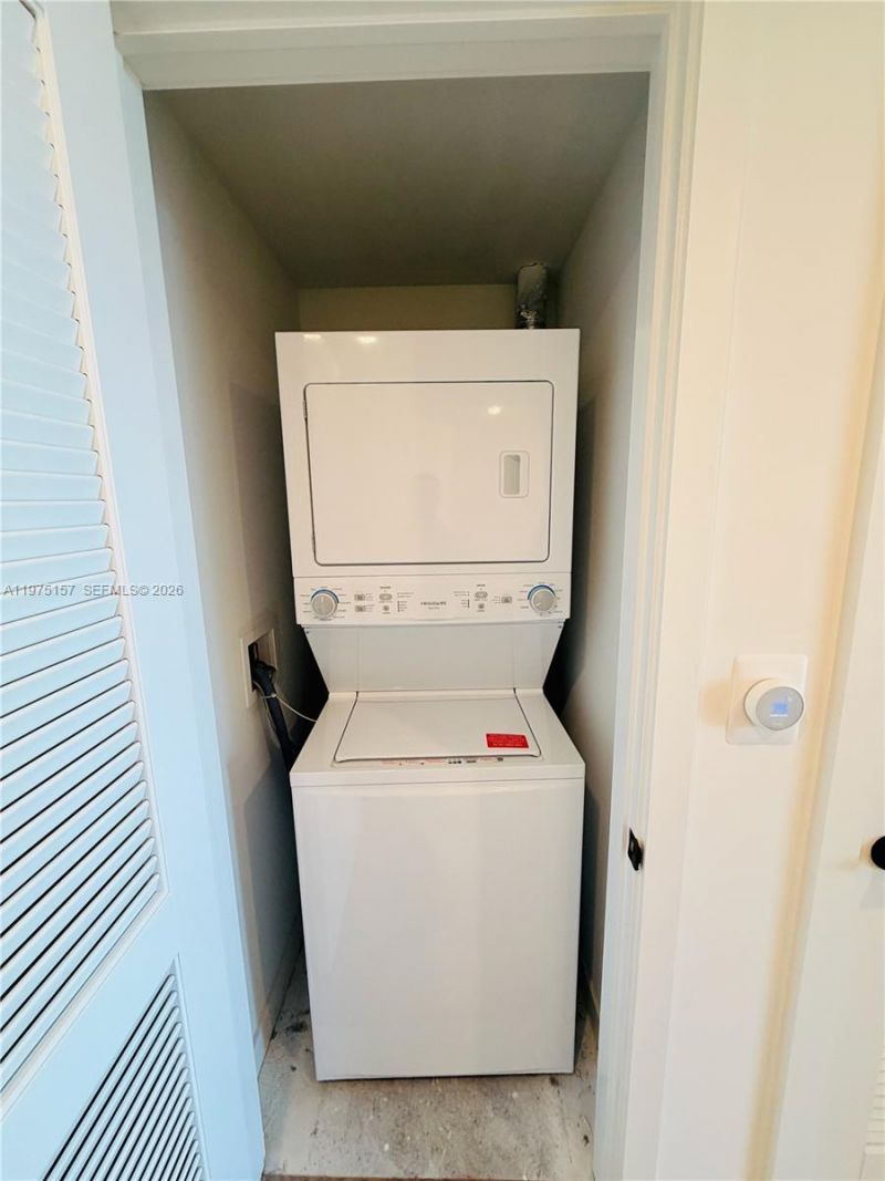307 SW 5th St, Unit 2611, Fort Lauderdale, FL 33315 Photo