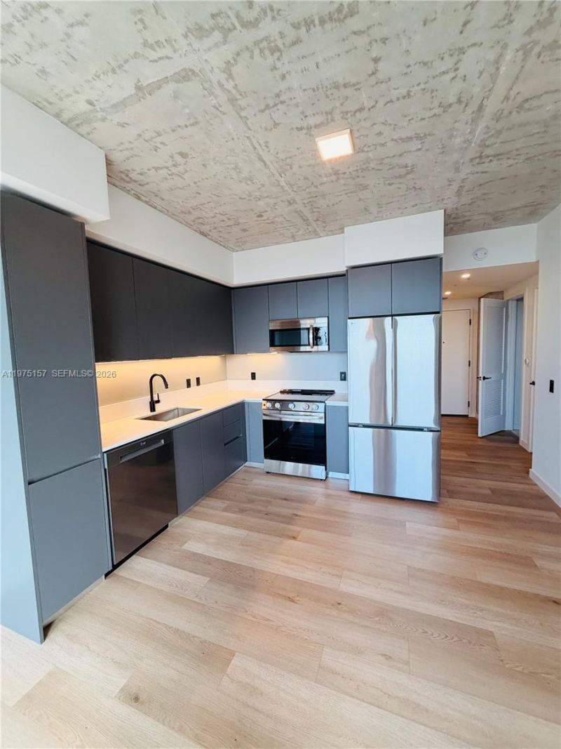 307 SW 5th St, Unit 2611, Fort Lauderdale, FL 33315 Photo