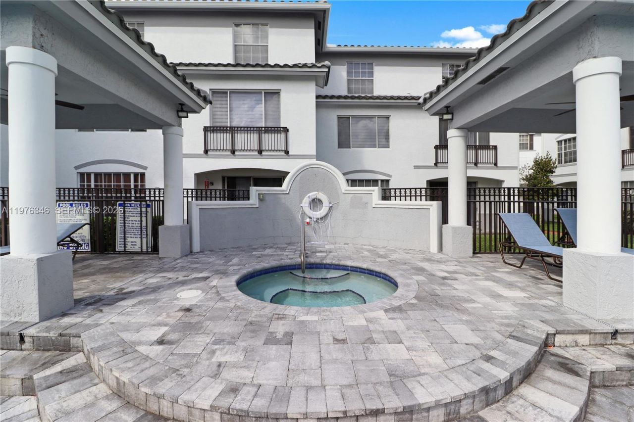 765 SW 148th Ave, Unit 1203, Sunrise, FL 33325 Photo