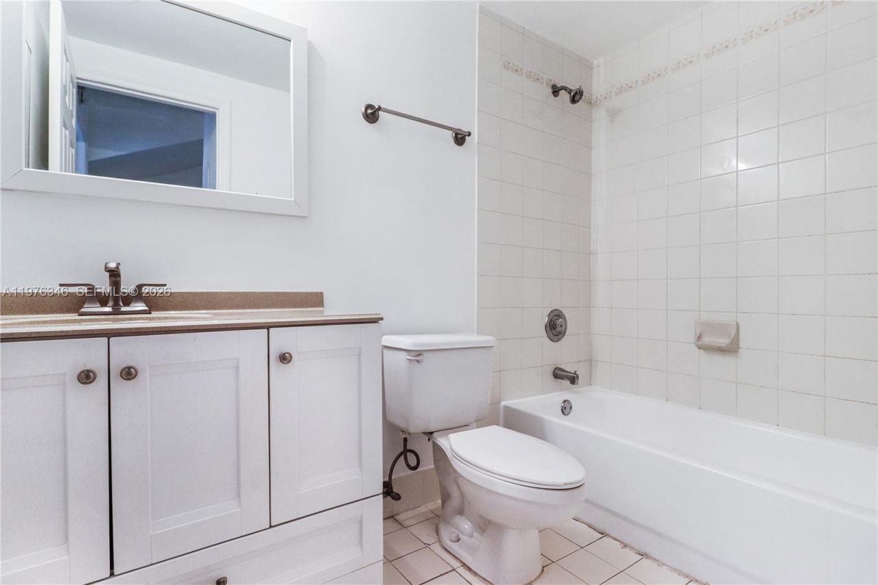 765 SW 148th Ave, Unit 1203, Sunrise, FL 33325 Photo